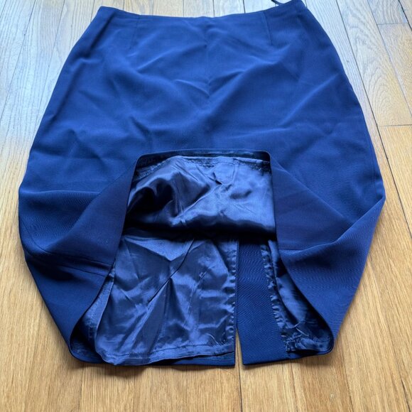 Prada Size 6 Navy Blue Virgin Wool Mini Pencil Skirt With Silk-Cupro Lining - Picture 3 of 15